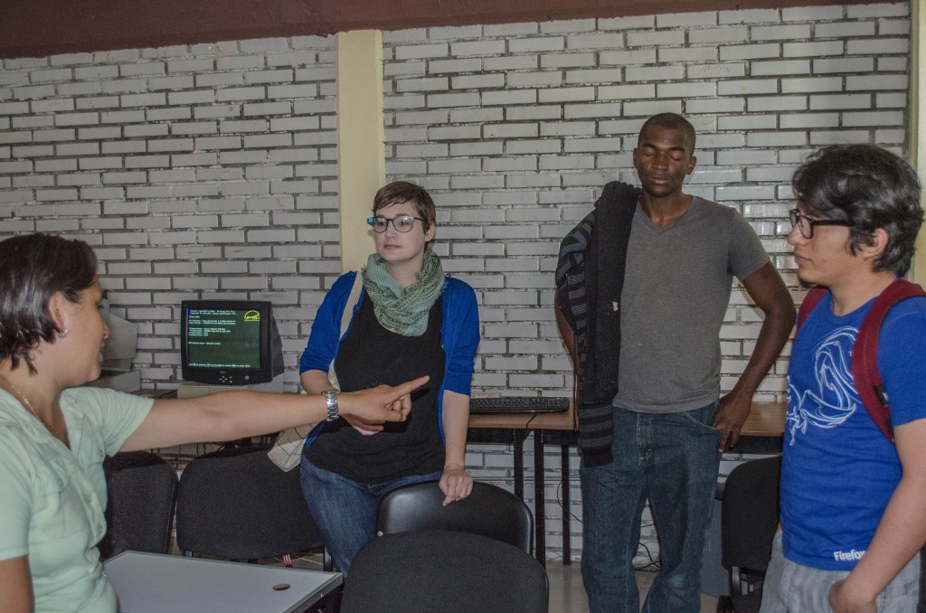 Volunteers in the computer lab at 18 de Marzo school in Mexico. @coreylatislaw.com